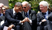Ο Μπάιντεν ενεργοποιεί Ομπάμα και Κλίντον - «Ίλιγγος» από το κόστος μίας φωτογραφίας και με τους τρεις