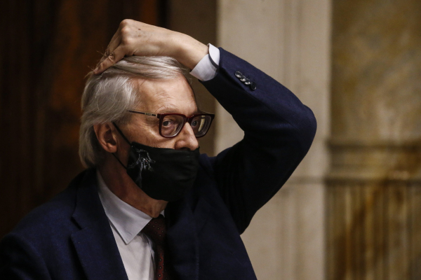Νέος πονοκέφαλος για τη Μελόνι: Ο Ιταλός υπουργός Πολιτισμού κατηγορείται ότι έκλεψε πίνακα από κάστρο