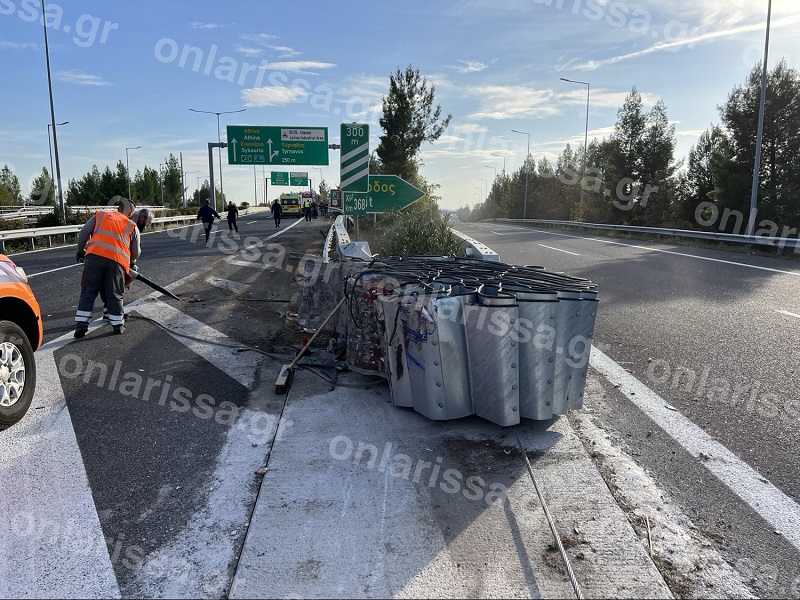 λαρισα, ανατροπή βυτιοφορο