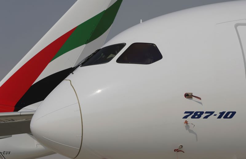 emirates, αεροπλανο, αεροδρόμιο αθηνα, ελ βενιζελος