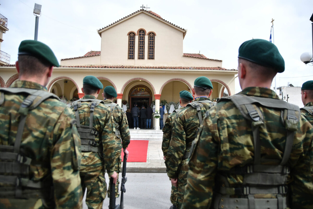 Τεμπη, Λαρισα, Φοιτητρια, Κηδεια