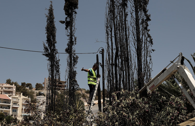 fotia sti voula epomeni imera 05