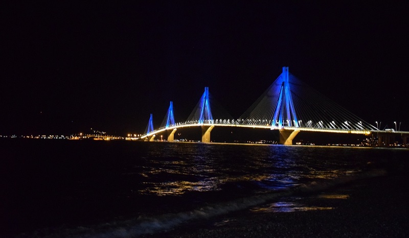γεφυρα ρίο αντίρριο, φωτισμός, βράδυ