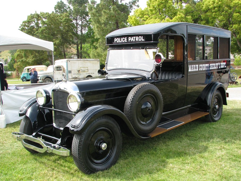 ipolicestudebaker