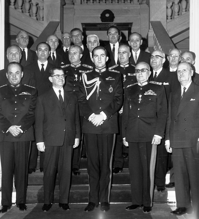τέως βασιλιάς Κωνσταντίνος Β', πραξικόπημα 21ης Απριλίου 1967, Χούντα των Συνταγματαρχών, πραξικόπημα, δικτατορία, χούντα