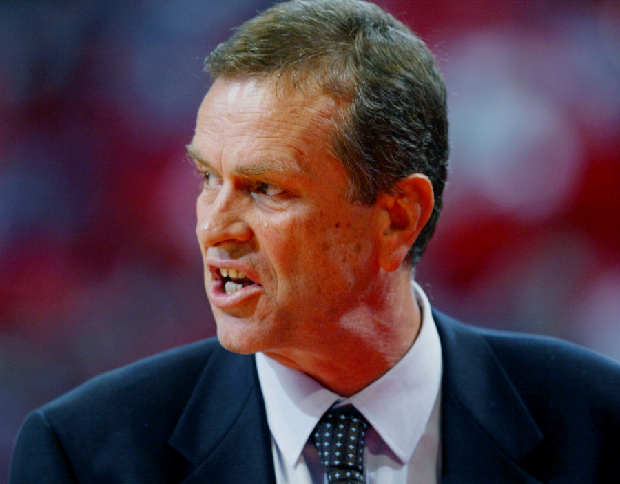 Ο μεγάλος «ξανθός» του ελληνικού μπάσκετ στις κορυφαίες στιγμές του (βίντεο, εικόνες) 11 ioannidis8_bea5f.jpg