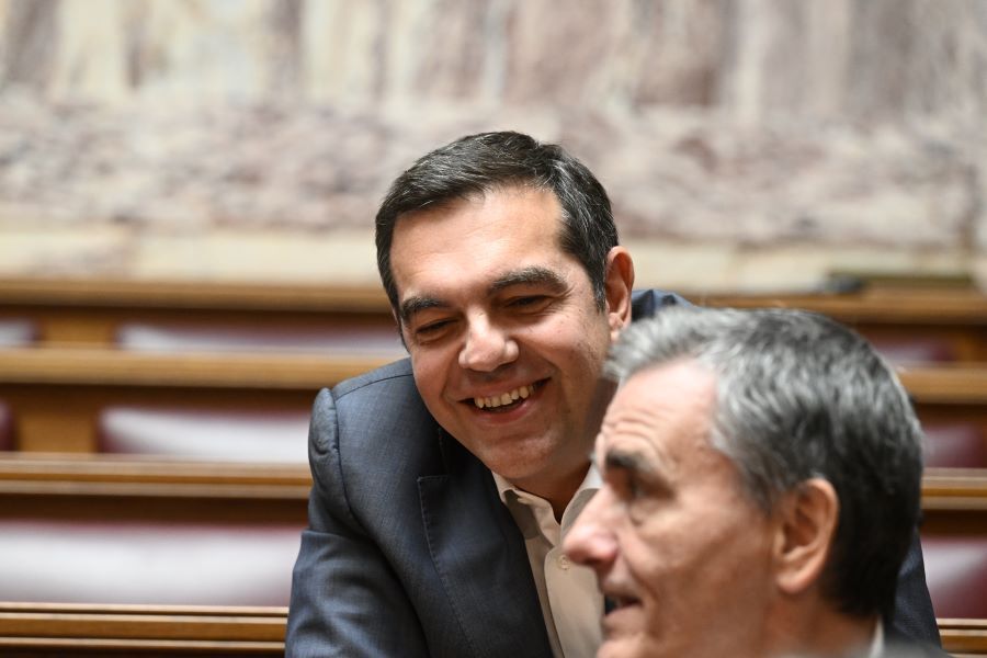 tsipras3_a12e7.jpg