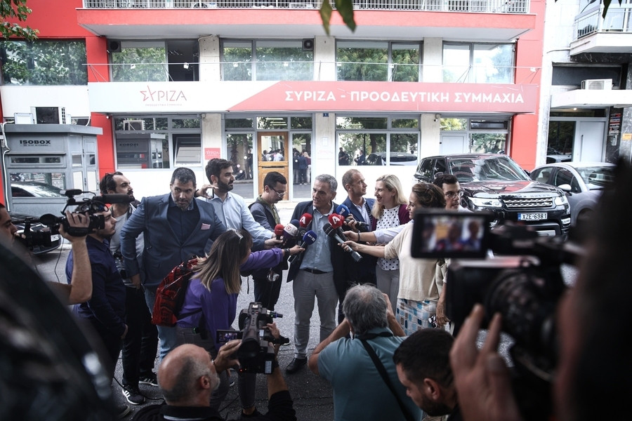 syriza-synedriasi2_5eac1.jpg