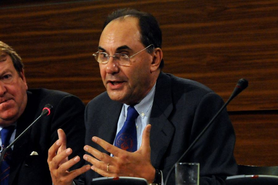 Alejo Vidal Quadras, πυροβολισμοσ ακροδεξιου ισπανια, μαδριτη