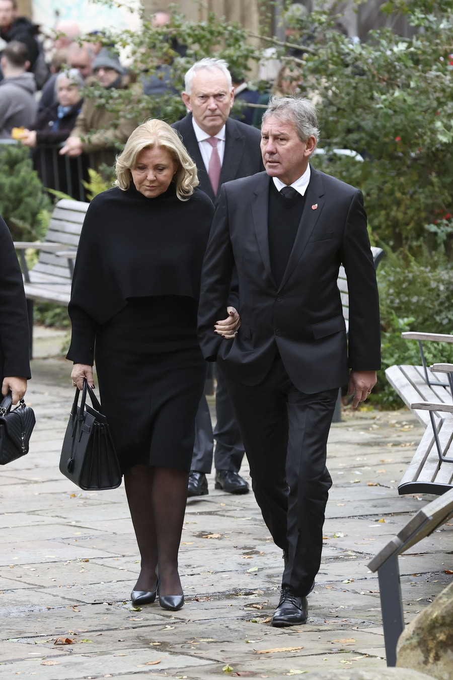 iEidiseis.gr | ΕΙΔΗΣΕΙΣ από την Ελλάδα & όλο τον κόσμο 11 kideia-bobby-charlton7_8df90.jpg