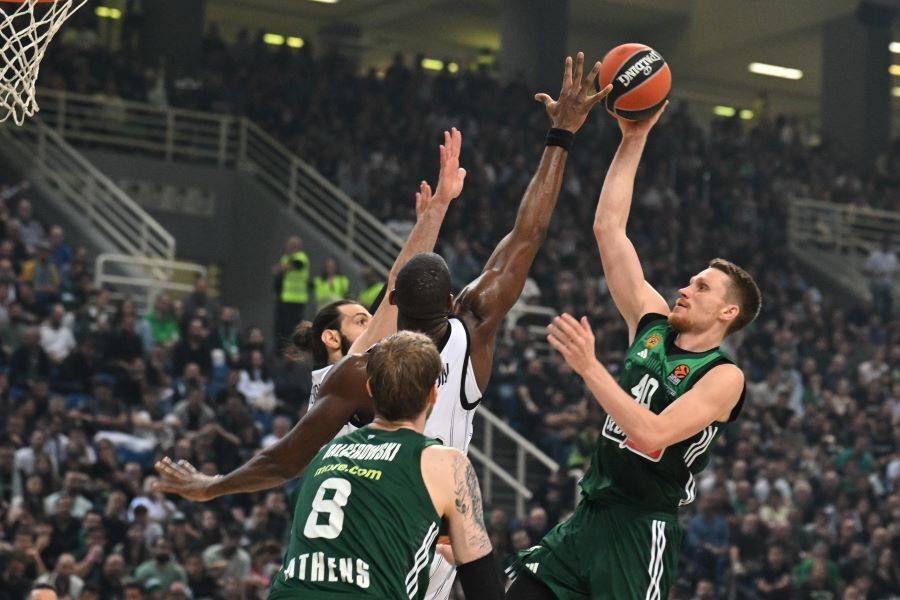 Μπολόνια 90-76: Ο Μήτογλου κέρασε «καρμπονάρα» τους Ιταλούς 2 pao_bolonia3_e78cd.jpg