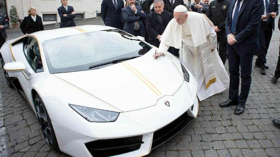 Βατικανό, Πάπας Φραγκίσκος, Καθολική Εκκλησία, Volkswagen
