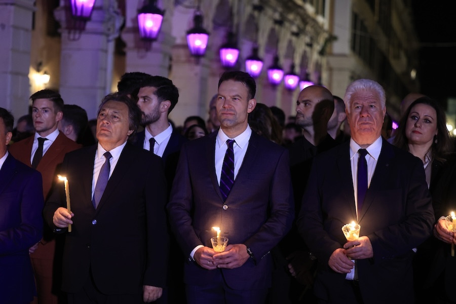 Στέφανος Κασσελάκης, Στέφανος Κασσελάκης Κέρκυρα, Στέφανος Κασσελάκης Πάσχα, Τάιλερ Μακμπέθ