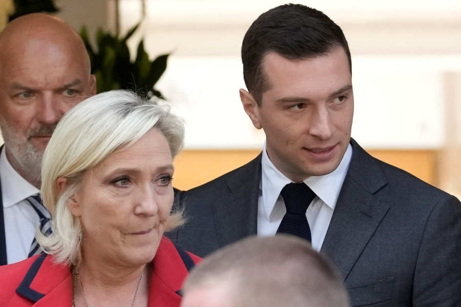 lepen_bardella_82000.jpg