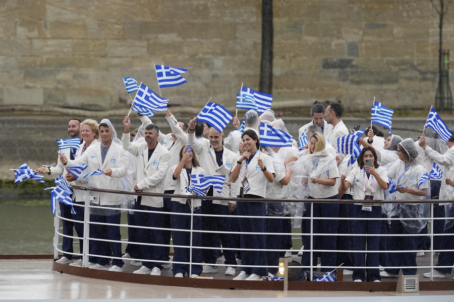 Η τελετή έναρξης που δεν έμοιαζε με καμία άλλη (εικόνες, βίντεο) 18 AP24208674259459_c619f.jpg