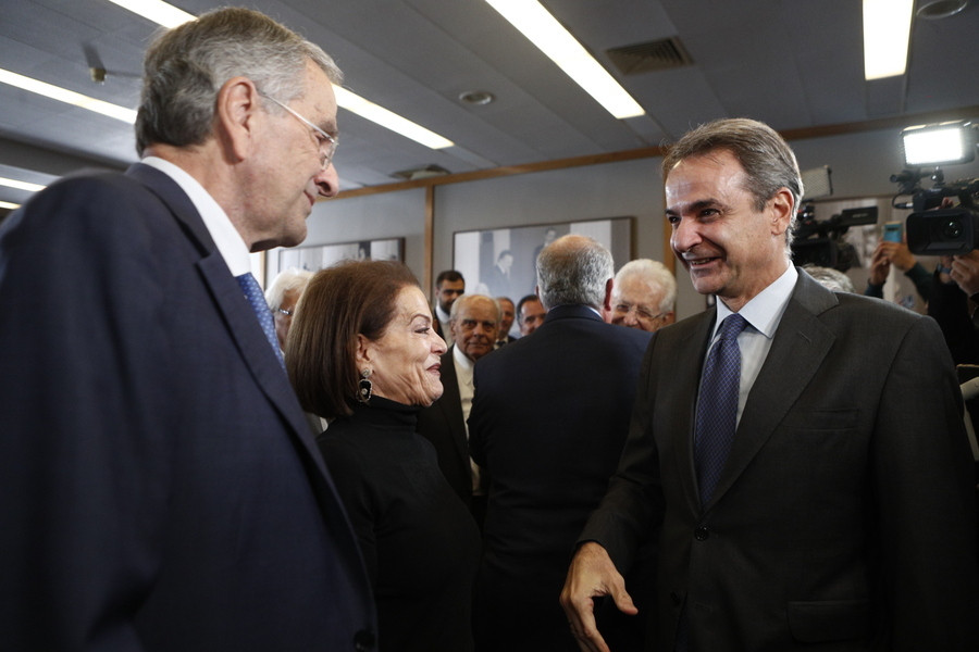 Samaras-Mitsotakis5_d74a5.jpg