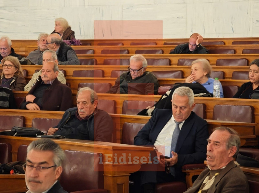 apostolakis2wmL_20f6c.jpg