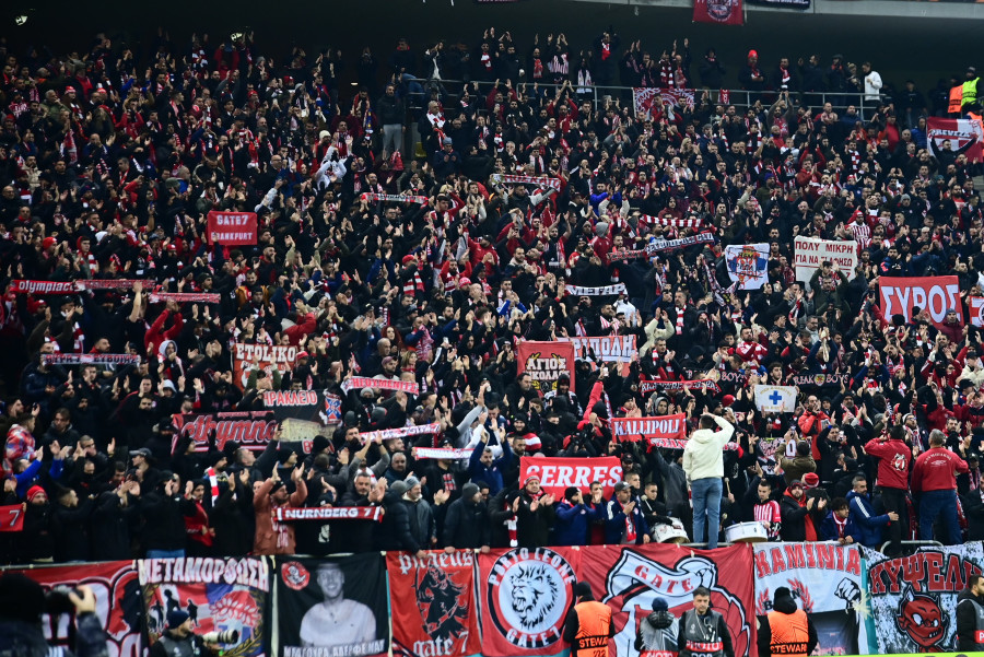 Ολυμπιακός 0-0: Λευκή ισοπαλία στο Βουκουρέστι αλλά μένει στο παιχνίδι της πρόκρισης 6 6390087_b8625.jpg