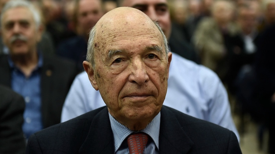 Ο Κώστας Σημίτης