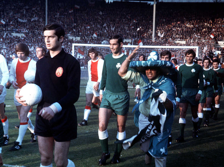 Τάκης Οικονομόπουλος: Το δέσιμο με τον Παναθηναϊκό και το «Γουέμπλεϊ» 1 takis-oikonomopoulos-03_384af.jpg