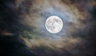 Πανσέληνος Σεπτεμβρίου 2022: Πότε είναι και γιατί ονομάζεται «Φεγγάρι του θερισμού»