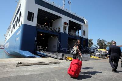 Μετακινήσεις: Νέα μέτρα για τα πλοία - Τι αλλάζει από Δευτέρα