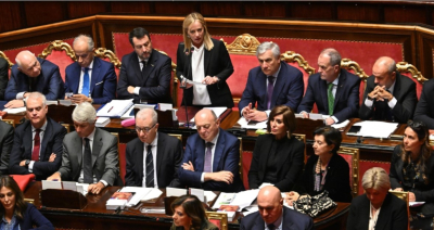Ιταλία: «Μπορείτε να με αποκαλείτε και Τζόρτζια» λέει τώρα η Μελόνι μετά το... «κύριος πρωθυπουργός»