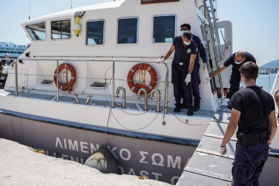 Συναγερμός στην Πύλο: Εισροή υδάτων σε πλοίο – Ελικόπτερο έσωσε το πλήρωμα
