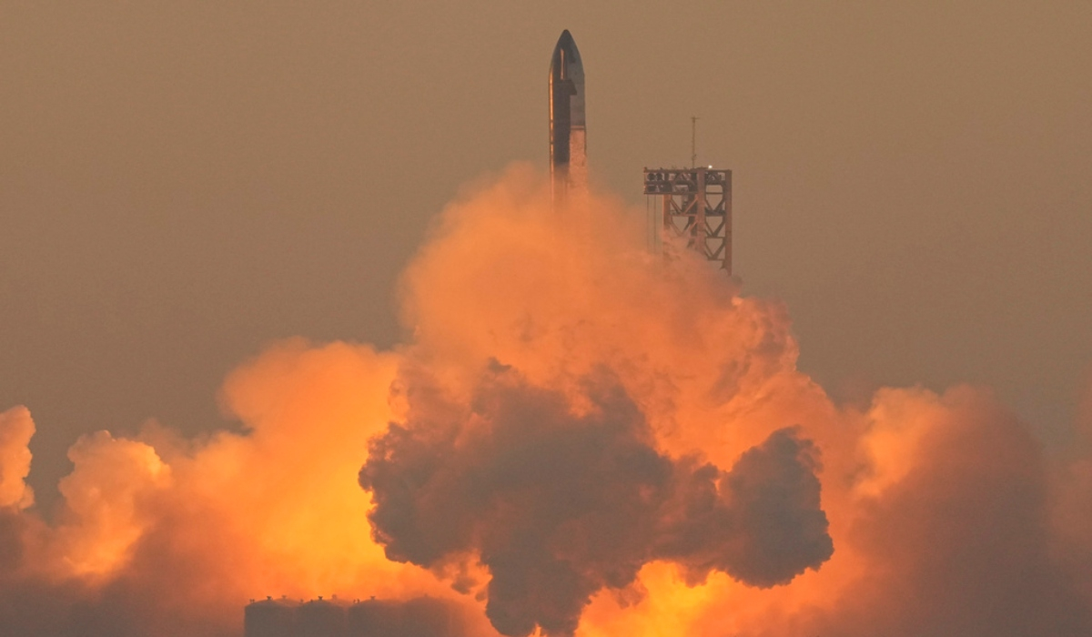 Έλον Μασκ: Η στιγμή που ο πύραυλος Starship εκρήγνυται μετά την εκτόξευση (Βίντεο)