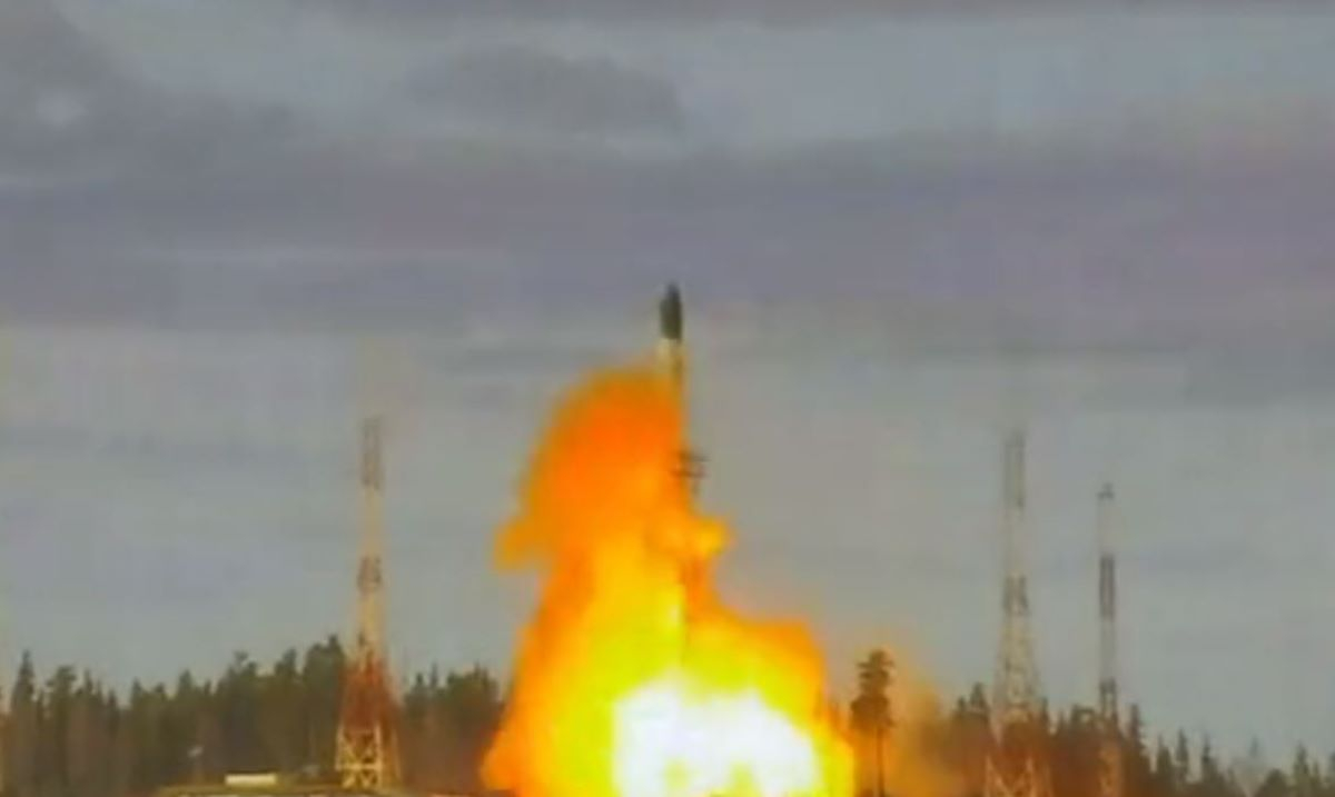 Νέο διηπειρωτικό πύραυλο Sarmat εκτόξευσε η Ρωσία - Δεν υπάρχει αντίστοιχος δηλώνει ο Πούτιν