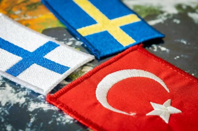 Η πρώτη συνάντηση μεταξύ της Τουρκίας, της Φινλανδίας και της Σουηδίας ήταν θετική