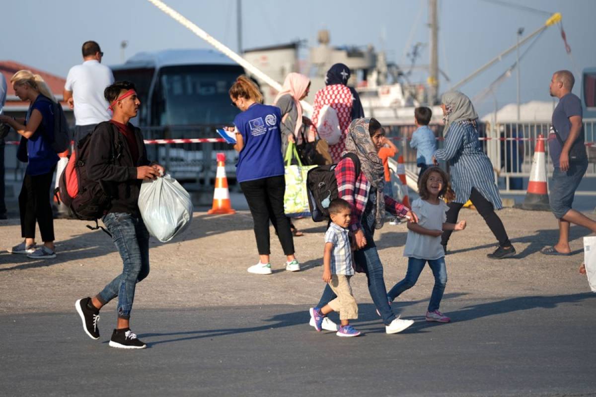 Ελληνικά νησιά: Χίλιοι αιτούντες άσυλο θα μετακινηθούν στην ενδοχώρα έως τη Δευτέρα