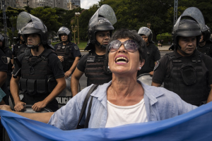 Αργεντινή: Ξανά στους δρόμους κατά της πολιτικής του προέδρου Μιλέι