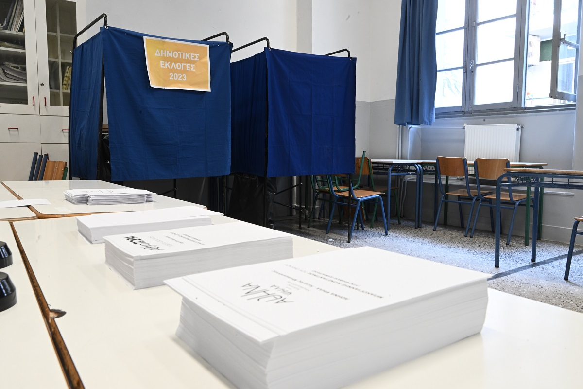 Αυτοδιοικητικές εκλογές: Στο 10,7% η συμμετοχή έως τις 11:30 - Μειωμένη σε σχέση με τον α' γύρο