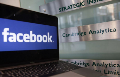 Σκάνδαλο Cambridge Analytica: Η Facebook ενημερώνει τη δικαιοσύνη των ΗΠΑ πως έκλεισε κατ’ αρχήν συμφωνία