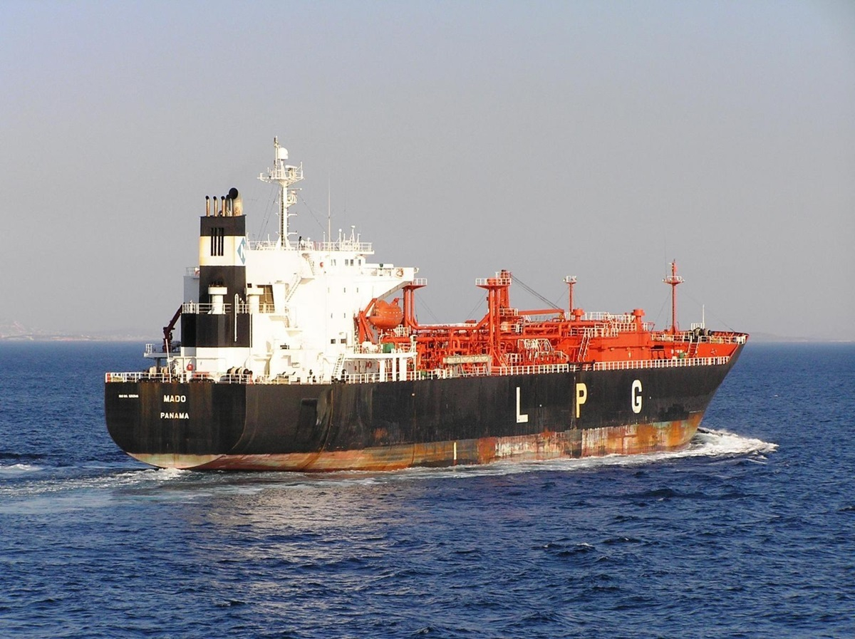 Ερυθρά Θάλασσα: Οι Χούθι χτύπησαν δεξαμενόπλοιο της Naftomar - Ανήκει στην οικογένεια Ζέιν