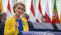Φον ντερ Λάιεν: Σε καλό δρόμο η διαδικασία ένταξης της Ουκρανίας στην ΕΕ