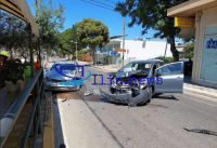 Αμαλιάδα: Σφοδρή σύγκρουση οχημάτων - Δύο τραυματίες