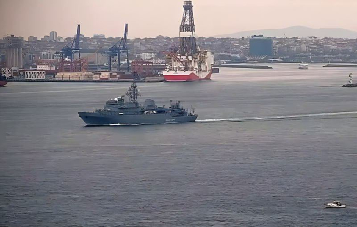 Ρωσικό πολεμικό πλοίο δέχθηκε επίθεση από ουκρανικά drones στη Μαύρη Θάλασσα (Βίντεο)