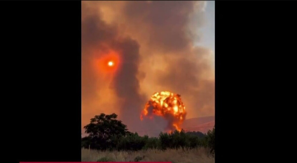 Νέα Αγχίαλος: Πύρινο μανιτάρι από τις εκρήξεις πυρομαχικών - Νέο συγκλονιστικό βίντεο