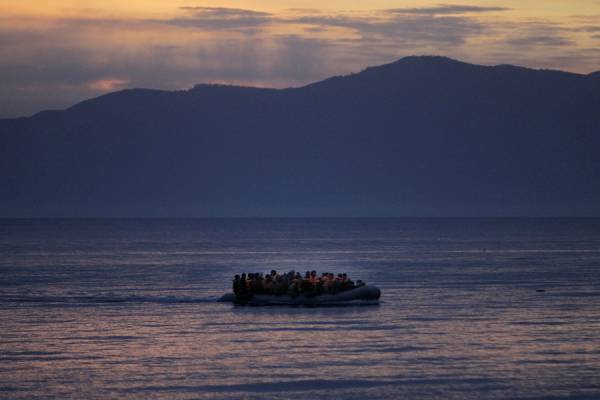 Αιγαίο: Πάνω από 300 πρόσφυγες και μετανάστες έφθασαν το τελευταίο 24ωρο