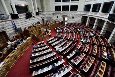Ένταση στη Βουλή για τη Navtex στο Καστελόριζο