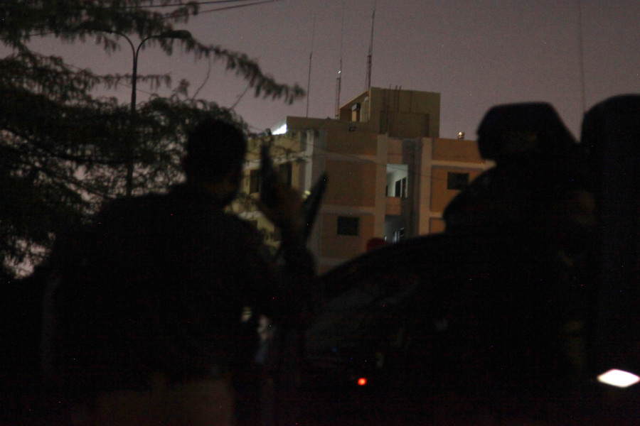 Πακιστάν: Ένοπλοι εισέβαλαν σε αστυνομικό τμήμα στο Καράτσι - Τουλάχιστον 2 νεκροί