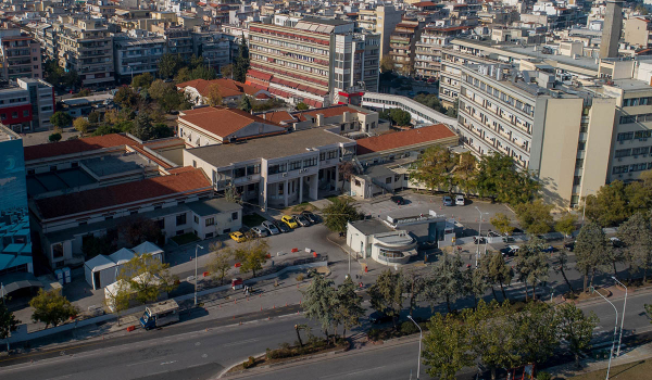 ΣΥΡΙΖΑ: 37 βουλευτές καταγγέλλουν σύμβαση νοσοκομείου με ιδιωτικά ασθενοφόρα χωρίς άδεια καταλληλότητας