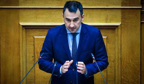 Κάλεσμα Χαρίτση σε ΣΥΡΙΖΑ, ΠΑΣΟΚ, ΚΚΕ και Πλεύση για πρόταση δυσπιστίας κατά της κυβέρνησης