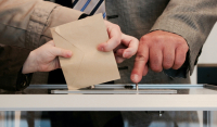 Το Βέλγιο δίνει δικαίωμα ψήφου και στους 16άρηδες