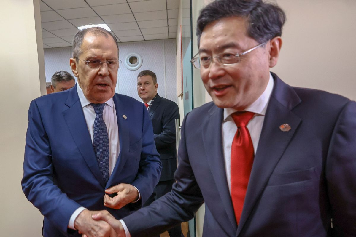«Κλειδί για την παγκόσμια στρατηγική ισορροπία οι σχέσεις Κίνας - Ρωσίας», λέει το Πεκίνο