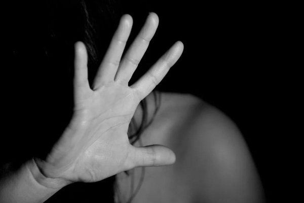 Κύκλωμα trafficking: Προφυλακιστέοι ο «εγκέφαλος» και η σύζυγος του - Ελεύθεροι οι άλλοι 9
