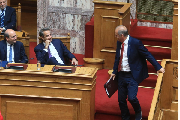 «Χέρι χέρι» με τον Κ.Βελόπουλο - Παρασκήνιο για άτυπη συμφωνία ΝΔ και «Ελληνικής Λύσης»