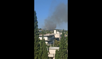 Φωτιά τώρα στην Παλλήνη δίπλα σε σπίτια (βίντεο και φωτογραφίες)